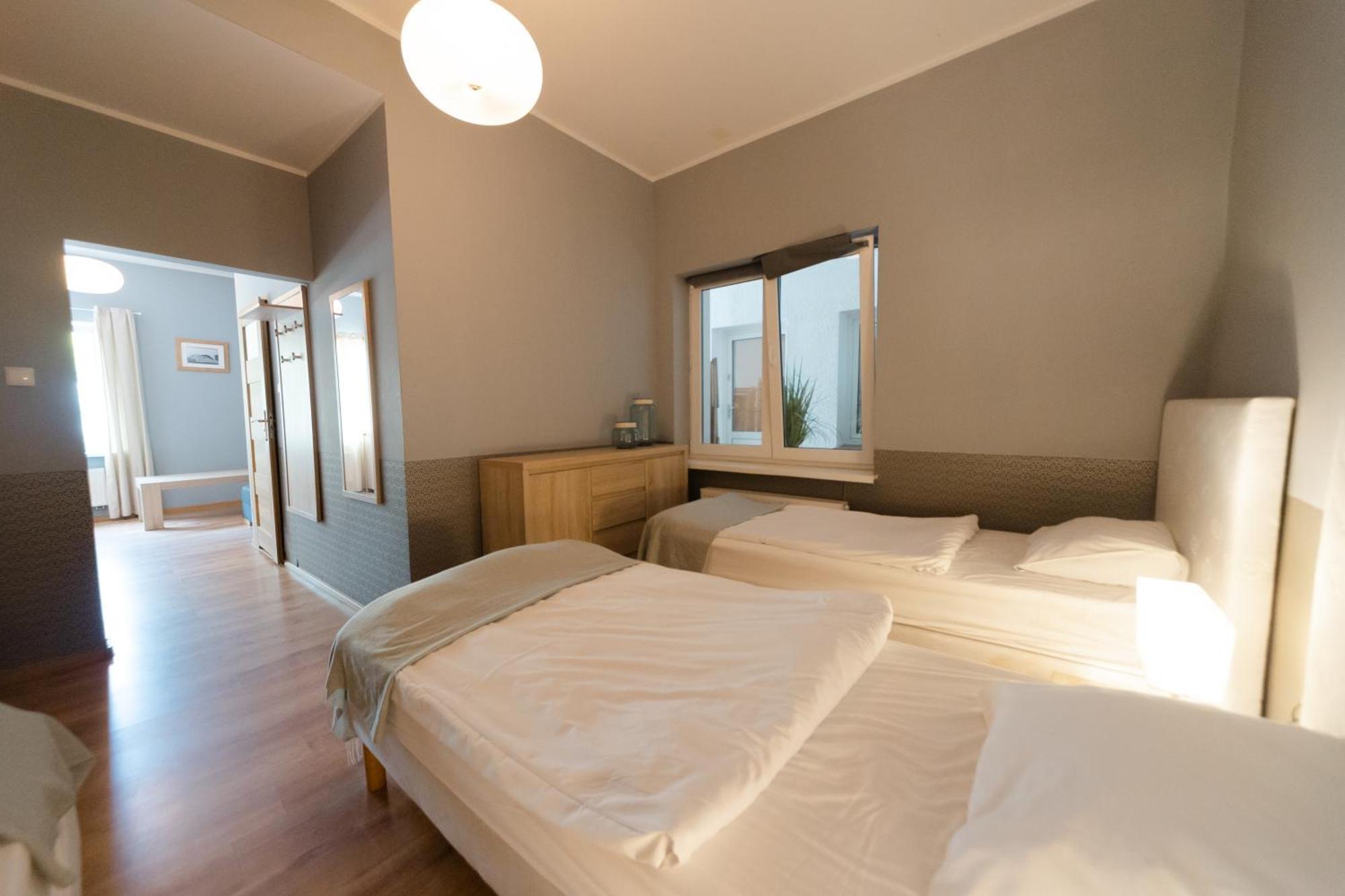 Sloneczna Hotel Шераков Екстериор снимка
