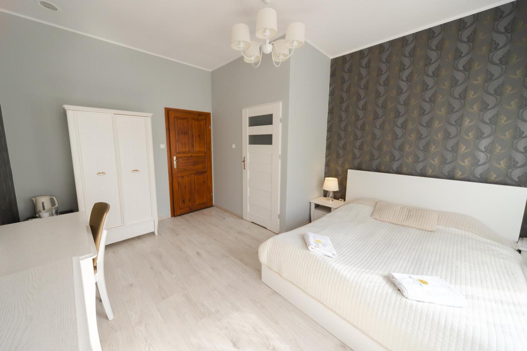 Sloneczna Hotel Шераков Екстериор снимка